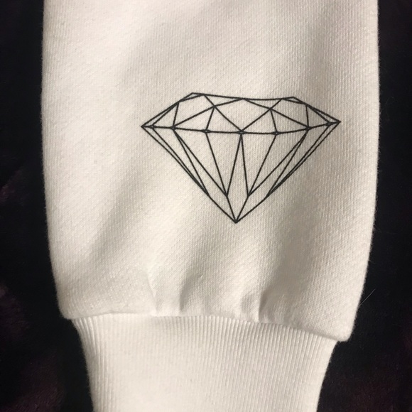 🔴LAST CHANCE 🔴 BRAND NEW DIAMOND SMALL HOODIE - Picture 3 of 10